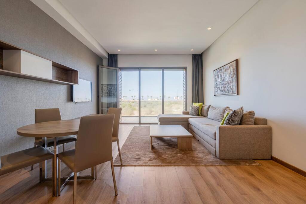 Luxury Apartment At Corniche , Seaview Close Beach Касабланка Екстер'єр фото